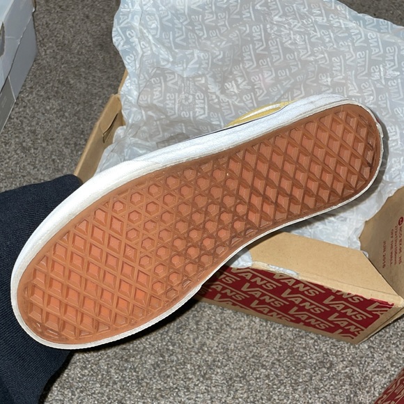 Yellow Suede Vans 💛 - Picture 2 of 2